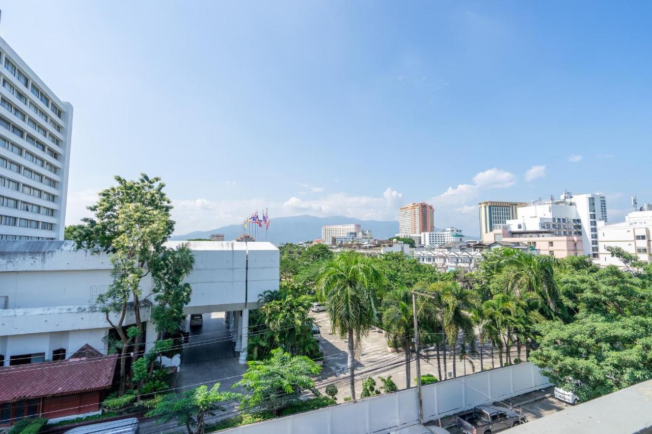 Warm Casa Chiangmai Vandrehjem Chiang Mai Eksteriør billede